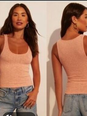 Vici Women’s Ribbed Scoop Neck Tank Top — Peach L